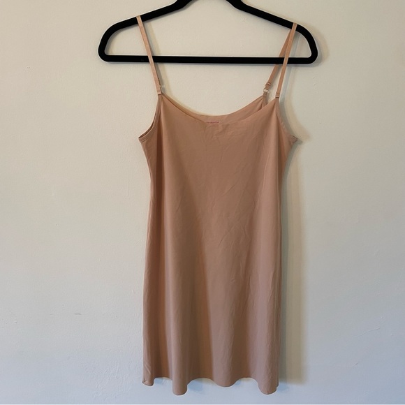 Commando Classic Mini Slip Dress - Picture 4 of 6